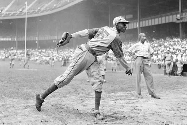 Major leaguers praise inclusion of Negro Leagues statistics into major league records | iNFOnews.ca