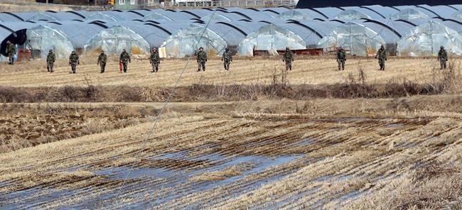 North Korea's trash rains onto South Korea, balloon by balloon. Here's what it means | iNFOnews.ca North Korea's trash rains onto South Korea, balloon by balloon. Here's what it means | iNFOnews.ca