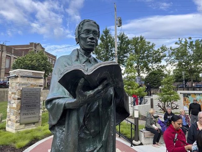 Statue unveiled at the site where Sojourner Truth gave her 1851 'Ain't I a Woman?' speech | iNFOnews.ca Statue unveiled at the site where Sojourner Truth gave her 1851 'Ain't I a Woman?' speech | iNFOnews.ca