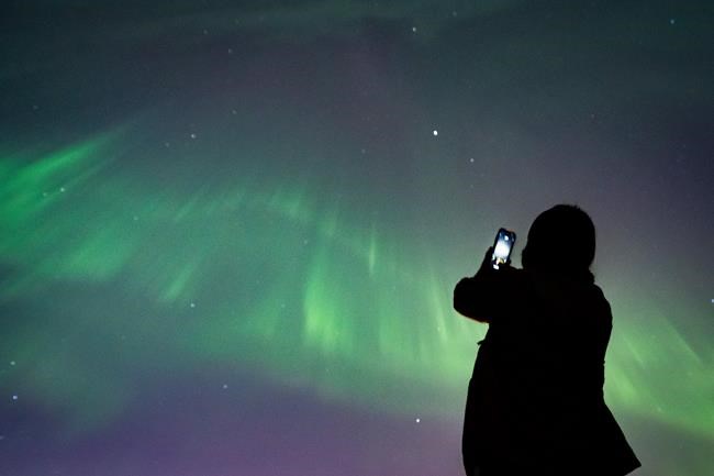 Northern lights possible over Canada after sunspot behind big solar storm returns | iNFOnews.ca Northern lights possible over Canada after sunspot behind big solar storm returns | iNFOnews.ca