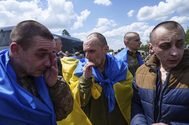 Russia and Ukraine exchange POWs for the first time in months. Bodies of fallen are also swapped | iNFOnews.ca
