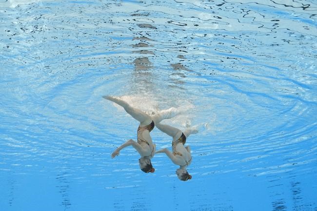Simoneau leads Canada's charge to artistic swimming's World Cup podium | iNFOnews.ca