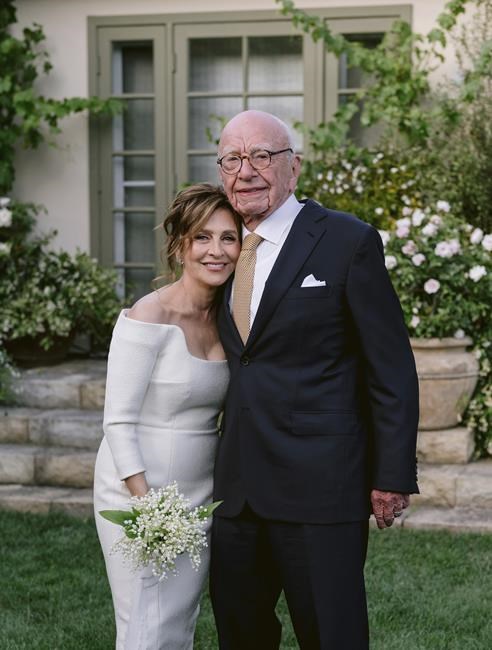 Rupert Murdoch ties the knot for the 5th time in ceremony at his California vineyard | iNFOnews.ca Rupert Murdoch ties the knot for the 5th time in ceremony at his California vineyard | iNFOnews.ca