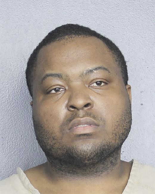 Rapper Sean Kingston booked into Florida jail, where he and mother are charged with $1M in fraud | iNFOnews.ca Rapper Sean Kingston booked into Florida jail, where he and mother are charged with $1M in fraud | iNFOnews.ca