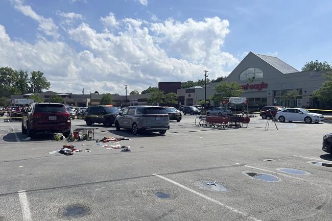 3-year-old dies in what police say was random stabbing in Ohio grocery parking lot | iNFOnews.ca