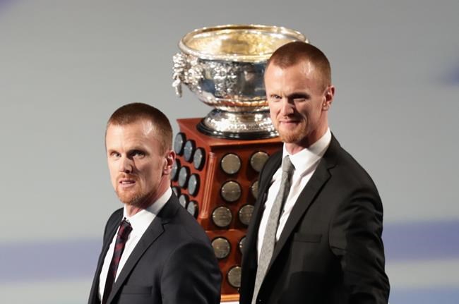 Vancouver Canucks promote Svejkovsky to assistant coach, expand Sedins' roles | iNFOnews.ca