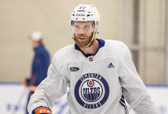 'Loves the game': McDavid, Oilers ready for Stanley Cup final after long journey | iNFOnews.ca