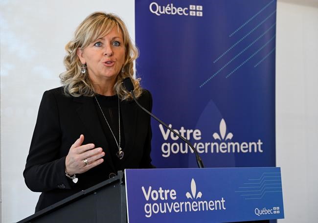 Quebec adopts law to fine people who intimidate, harass politicians | iNFOnews.ca