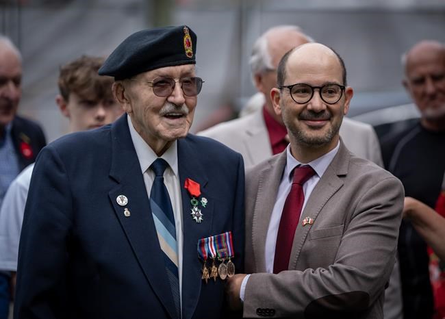 'Nobody wins in a war': Veteran reflects on D-Day as he gets France's highest honour | iNFOnews.ca 'Nobody wins in a war': Veteran reflects on D-Day as he gets France's highest honour | iNFOnews.ca