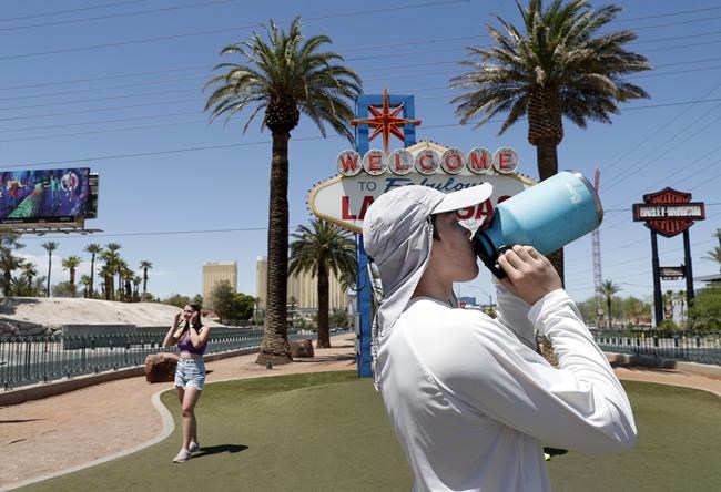 Records tumble in Southwest US as temperatures soar well into triple digits and 122 in Death Valley | iNFOnews.ca