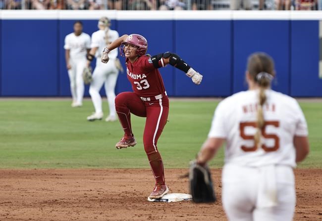 Oklahoma wins record fourth straight NCAA softball title, beating Texas 8-4 for 2-game sweep | iNFOnews.ca