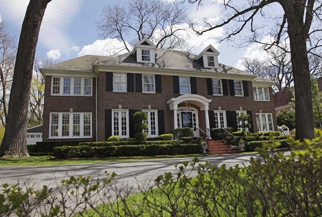 'Home Alone' house being sold. Swinging paint cans not included | iNFOnews.ca 'Home Alone' house being sold. Swinging paint cans not included | iNFOnews.ca