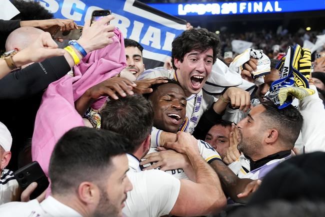 Valencia fans who insulted Vinícius are first to be convicted for racism abuse in Spanish soccer | iNFOnews.ca