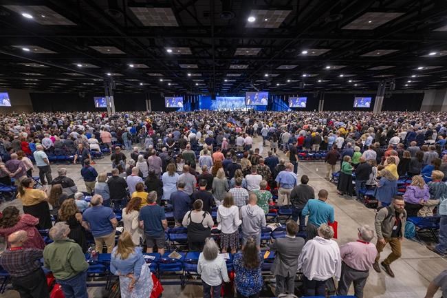 Southern Baptists narrowly reject formal ban on churches with any women pastors | iNFOnews.ca Southern Baptists narrowly reject formal ban on churches with any women pastors | iNFOnews.ca
