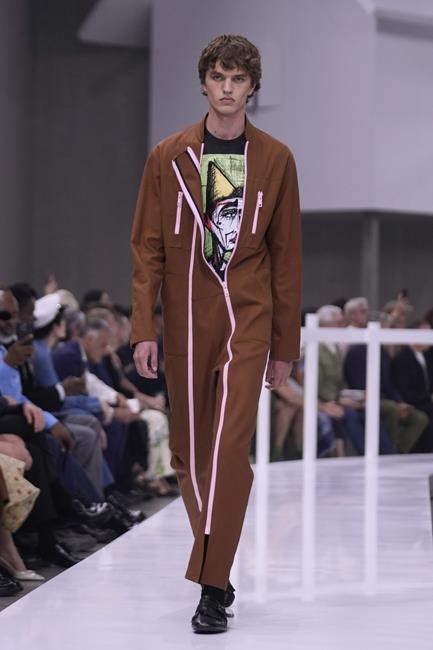 Milan Fashion Week: Prada projects youthful optimism, not escapism, in a turbulent world | iNFOnews.ca Milan Fashion Week: Prada projects youthful optimism, not escapism, in a turbulent world | iNFOnews.ca