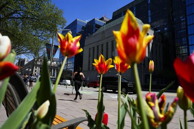 BoC considered waiting until July to cut interest rates, summary says | iNFOnews.ca