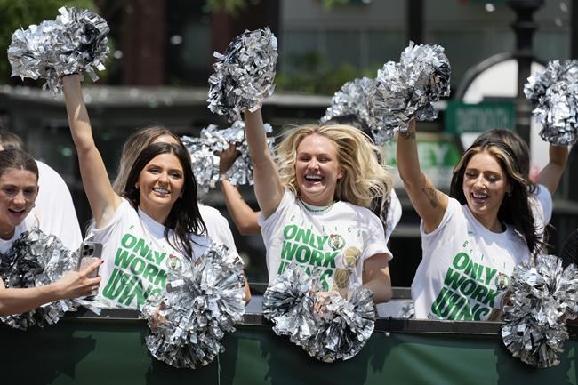 Cue the duck boats: Boston salutes Celtics' record 18th NBA championship with parade | iNFOnews.ca Cue the duck boats: Boston salutes Celtics' record 18th NBA championship with parade | iNFOnews.ca
