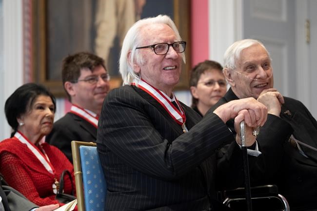 Sutherland, a devout patriot, said Canada can't "become a clone" of another country | iNFOnews.ca Sutherland, a devout patriot, said Canada can't "become a clone" of another country | iNFOnews.ca