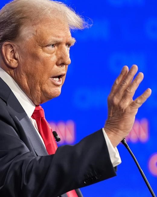 New Jersey to hold hearing on 2 Trump golf course liquor licenses following felony convictions | iNFOnews.ca