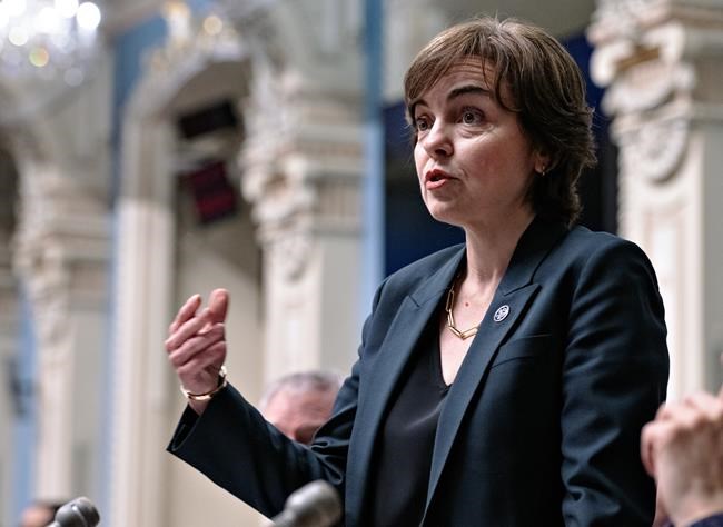 Concern as Quebec slashes number of family reunification applications it will process | iNFOnews.ca Concern as Quebec slashes number of family reunification applications it will process | iNFOnews.ca