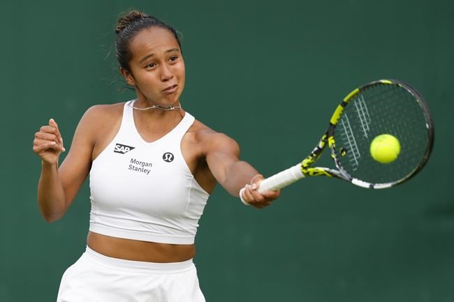 Fernandez continues impressive grass-court season with first-round Wimbledon win | iNFOnews.ca
