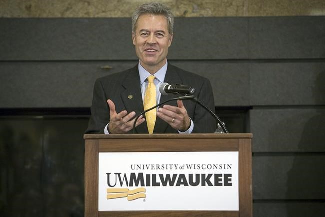 UW-Milwaukee chancellor will step down next year, return to teaching | iNFOnews.ca