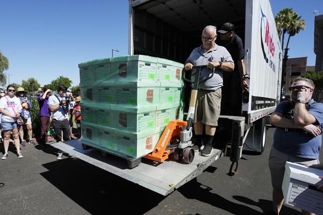 Abortion measures could be on Arizona and Nebraska ballots after organizers submit signatures | iNFOnews.ca Abortion measures could be on Arizona and Nebraska ballots after organizers submit signatures | iNFOnews.ca