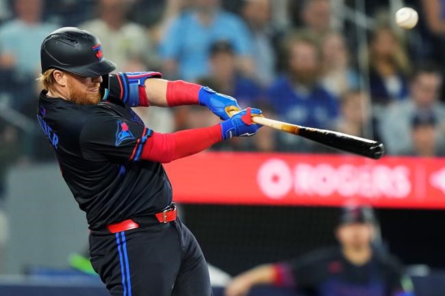 Blue Jays' Justin Turner reinstated from paternity list, Mayza clears waivers | iNFOnews.ca