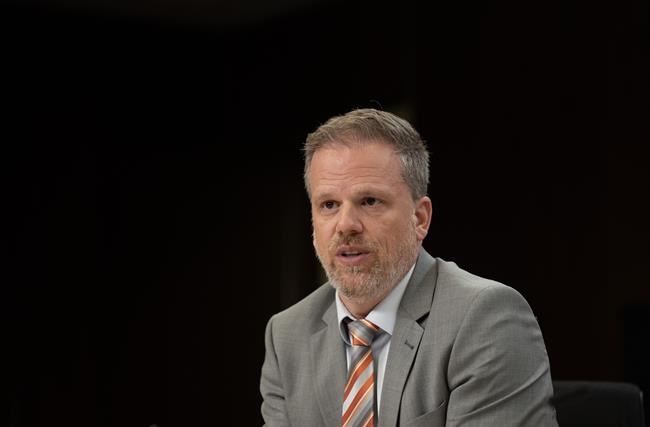 In bid to win over dentists, Ottawa changes billing for dental-care plan | iNFOnews.ca