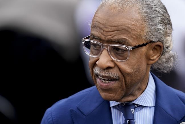 Al Sharpton to deliver eulogy for Black man who died after being held down by Milwaukee hotel guards | iNFOnews.ca Al Sharpton to deliver eulogy for Black man who died after being held down by Milwaukee hotel guards | iNFOnews.ca