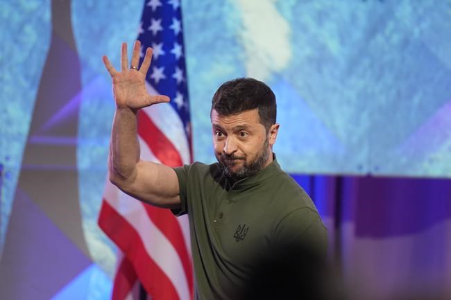 After embrace at NATO summit, Zelenskyy takes his case for US military aid to governors | iNFOnews.ca