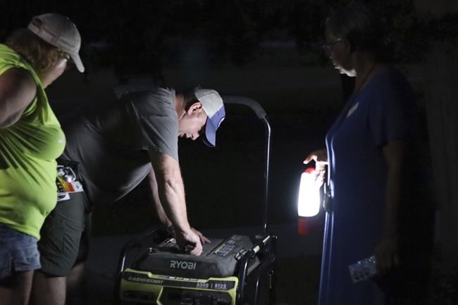Houston community groups strain to keep feeding and cooling a city battered by repeat storms | iNFOnews.ca
