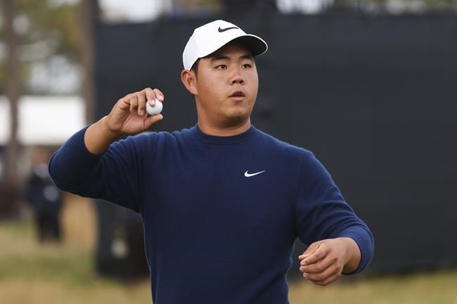 Lowry keeps calm and carries British Open lead at Troon | iNFOnews.ca Lowry keeps calm and carries British Open lead at Troon | iNFOnews.ca