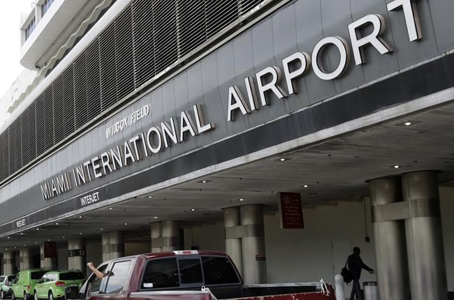 Woman stabbed inside Miami International Airport, forcing evacuation | iNFOnews.ca