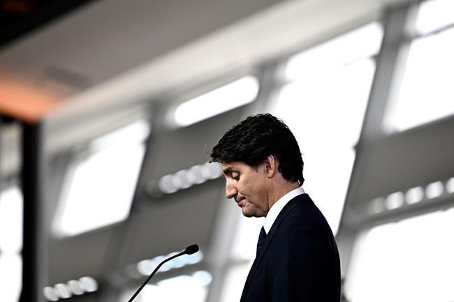 Two Albertans charged in online death threats to Trudeau, other federal leaders | iNFOnews.ca