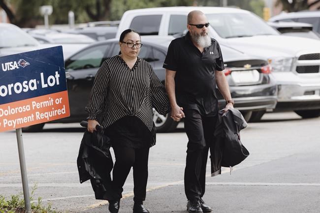 US Army worker who stole nearly $109 million to buy mansions and luxury cars is sentenced | iNFOnews.ca US Army worker who stole nearly $109 million to buy mansions and luxury cars is sentenced | iNFOnews.ca