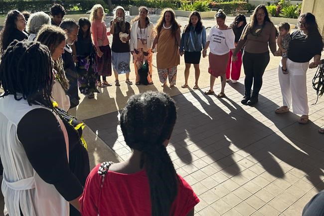 Judge's ruling temporarily allows for unlicensed Native Hawaiian midwifery | iNFOnews.ca Judge's ruling temporarily allows for unlicensed Native Hawaiian midwifery | iNFOnews.ca