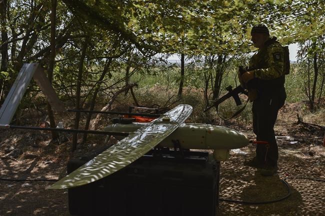 Ukrainian troops say Russia has driven them out of 2 more eastern Donetsk villages | iNFOnews.ca Ukrainian troops say Russia has driven them out of 2 more eastern Donetsk villages | iNFOnews.ca