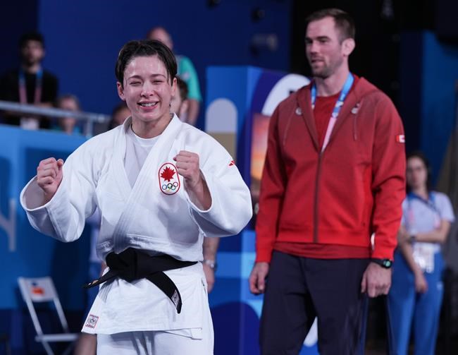 Gold medals from Deguchi and McIntosh brighten Canada’s Olympic campaign | iNFOnews.ca