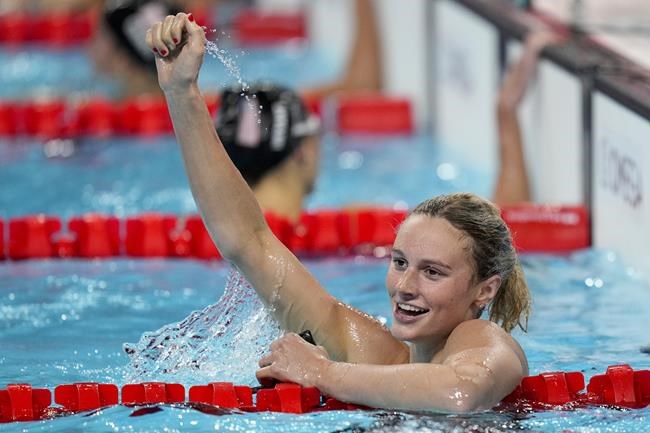 Canada's Summer McIntosh wins Olympic swim gold in 400-metre medley | iNFOnews.ca Canada's Summer McIntosh wins Olympic swim gold in 400-metre medley | iNFOnews.ca