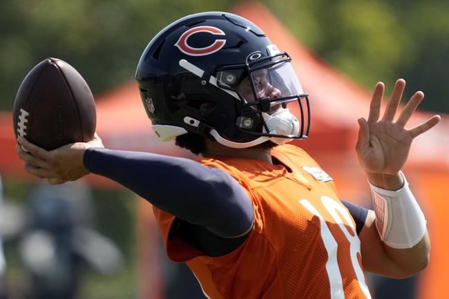 Chicago Bears QB Caleb Williams fights through training camp's early ups and downs | iNFOnews.ca