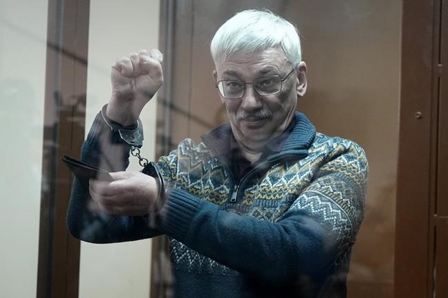A well-known Russian dissident is moved from prison along with others, their destinations unknown | iNFOnews.ca