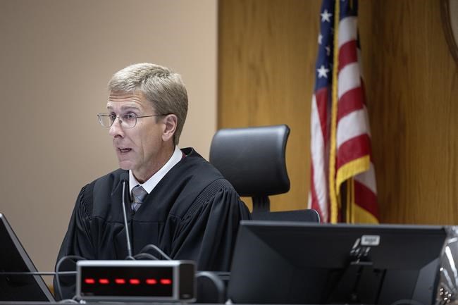 Minnesota man gets 20 years for fatally stabbing teen, wounding others on Wisconsin river | iNFOnews.ca