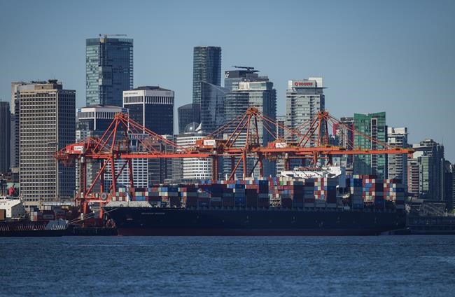 B.C. port union plans to hold strike vote while heading to court over CIRB decision | iNFOnews.ca