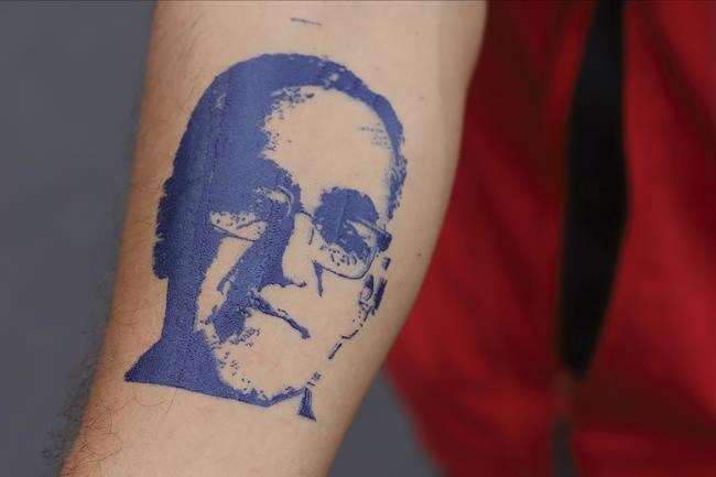 Salvadorans honoring Saint Óscar Romero: During these difficult times, he is like a ray of hope | iNFOnews.ca