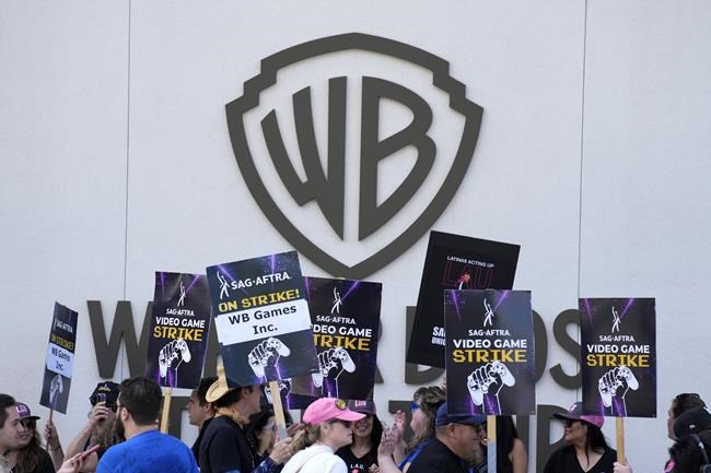 Video game performers protest unregulated AI use at Warner Bros. Studios | iNFOnews.ca