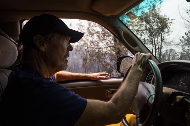 Behind the lines of red-hot wildfires, volunteers save animals with a warm heart and a cool head | iNFOnews.ca