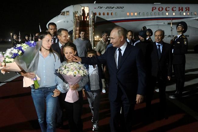 Things to know about the largest US-Russia prisoner swap in post-Soviet history | iNFOnews.ca
