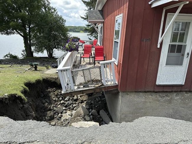 Vermont gets respite from flood warnings as US senator pushes for disaster aid package | iNFOnews.ca