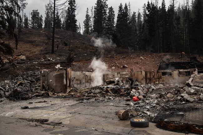 Firefighter's death delays tours for Jasper residents in zone destroyed by wildfire | iNFOnews.ca Firefighter's death delays tours for Jasper residents in zone destroyed by wildfire | iNFOnews.ca